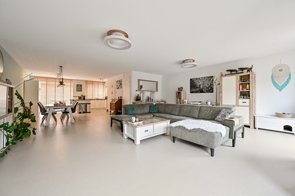 Medium property photo - Joris van Bodegomlaan 18, 3201 MH Spijkenisse